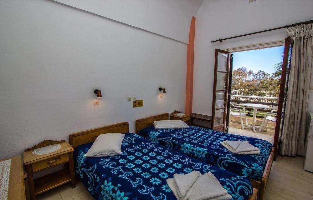 Hotel Adonis (Adults Only) Kamari  Bagian luar foto