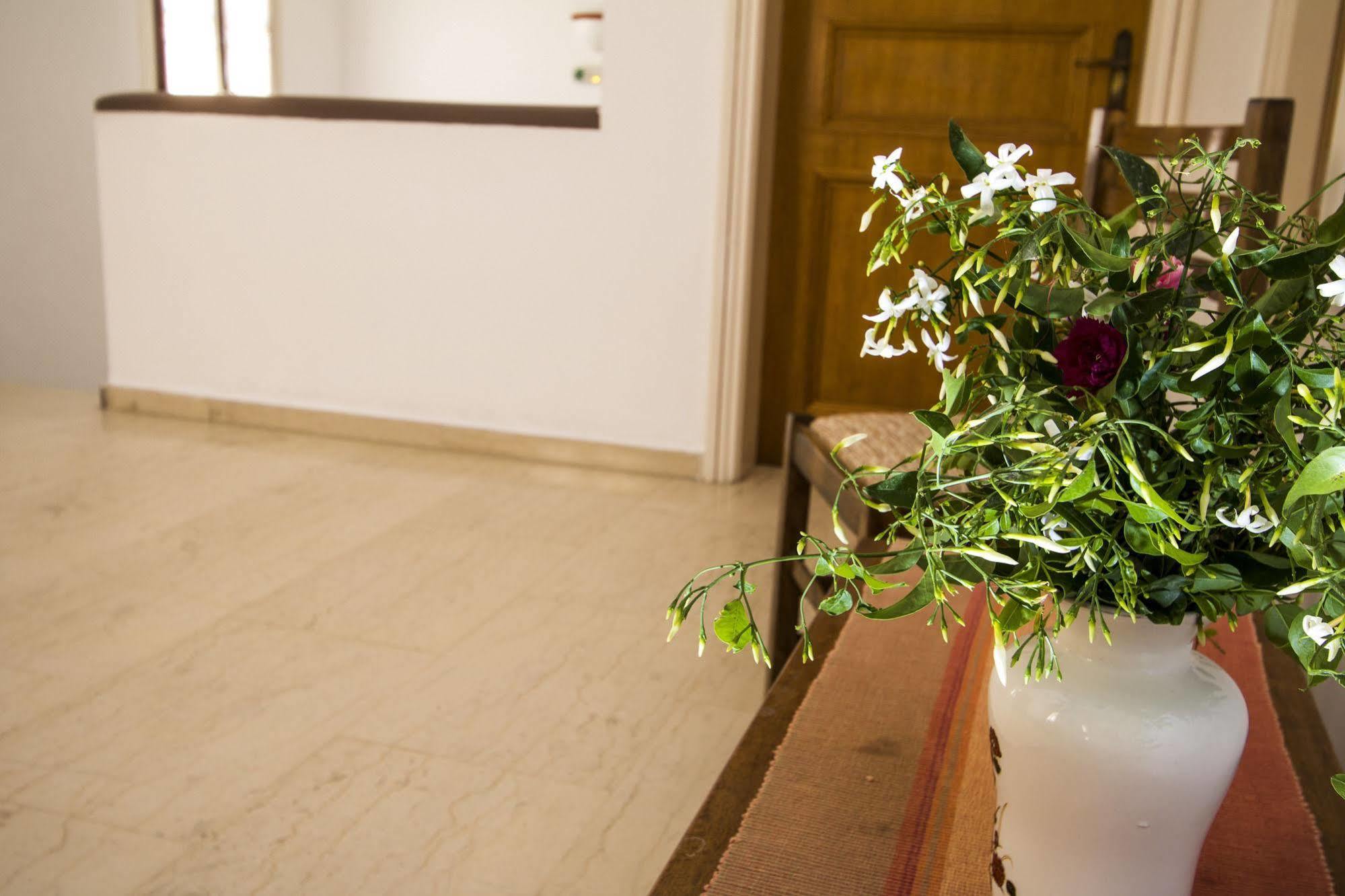 Hotel Adonis (Adults Only) Kamari  Bagian luar foto