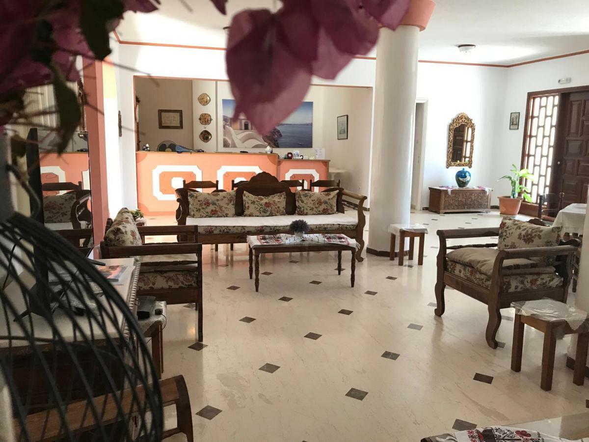 Hotel Adonis (Adults Only) Kamari  Bagian luar foto